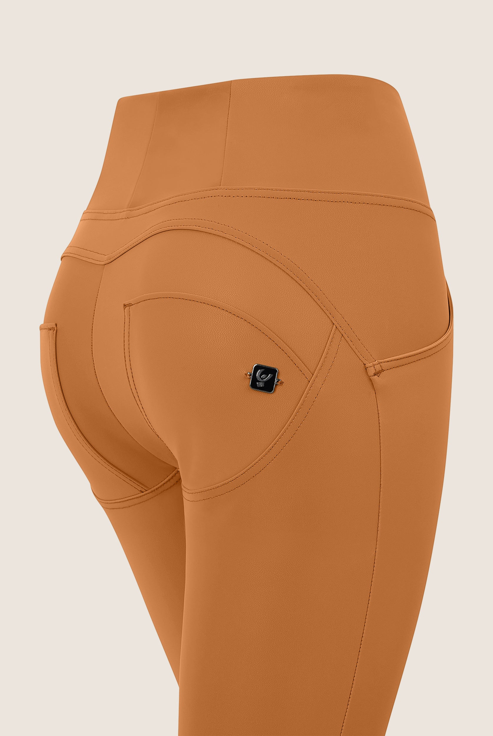 WR.UP® Push-Up - Vegan Leather