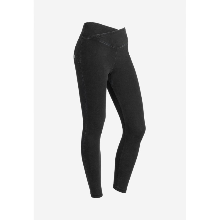Freddy WR.UP® Yoga Jeans - 7/8 High Waist Super Skinny - J7N - Black – Black Seams
