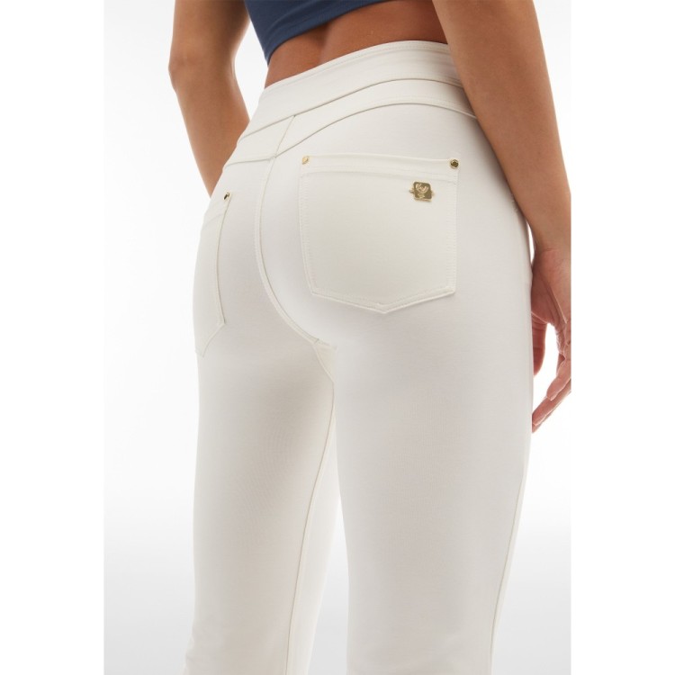 Freddy N.O.W.® Yoga Pants - Mid Waist Flare Cropped - I35 - White