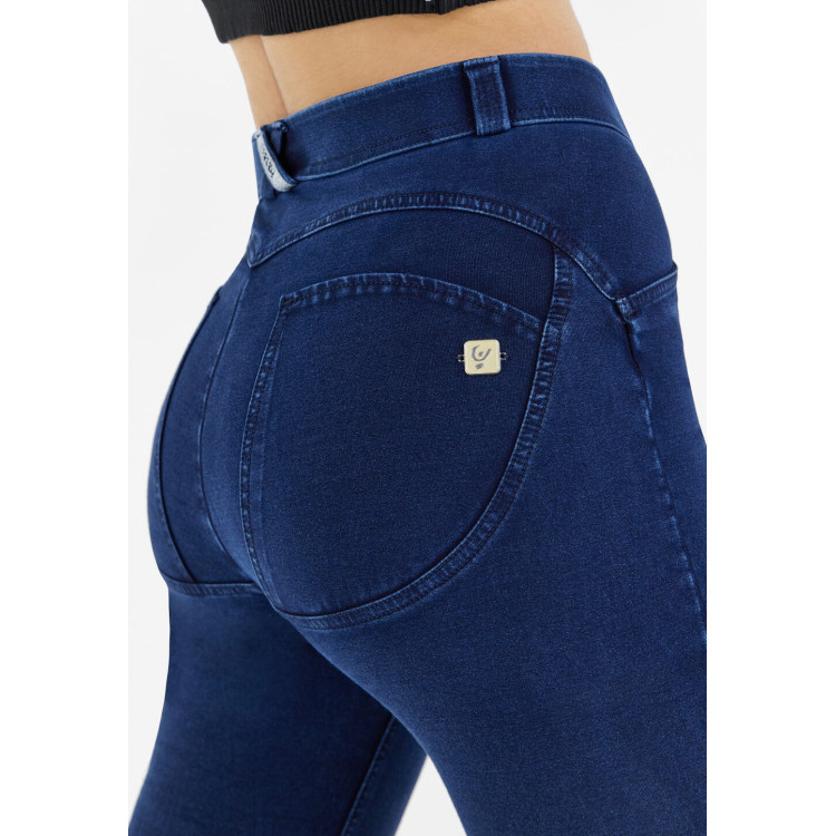 Freddy WR.UP® Curvy Denim - Regular Waist Skinny - J0B - Indigo Denim - Blue Seams