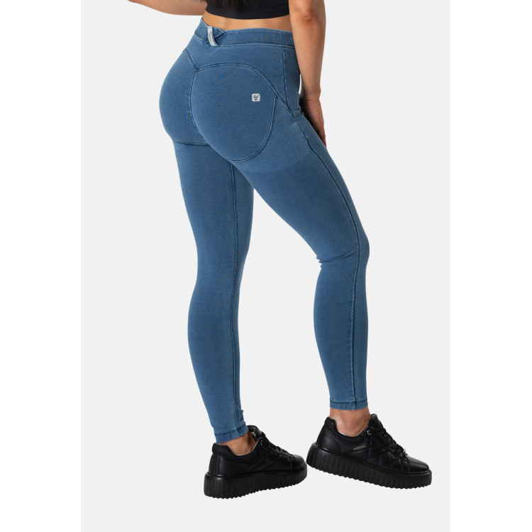 Freddy WR.UP® Yoga Jeans - 7/8 Regular Waist Super Skinny - J4B - Light Denim - Blue Seams