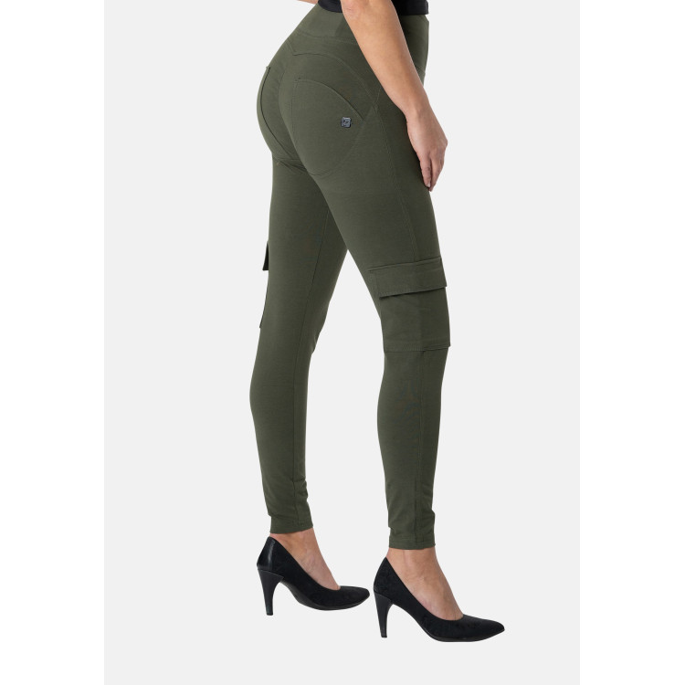 Freddy WR.UP® Cargo - Push-Up - Pants - Green V32